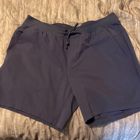 Lululemon Zeroed In Linerless Shorts 7inch Plum Men’s XL - Picture 1 of 4